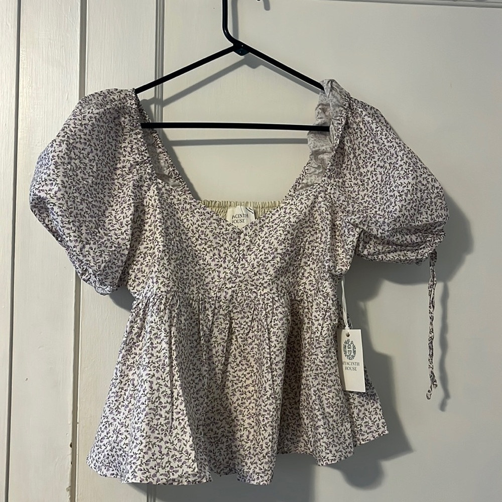 Hyacinth House top from Tuckernuck